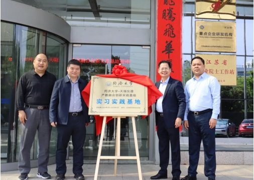 PG�齫������Ѱ�����-pg�齫�����������°��ȫ-��ɫ��Դ��